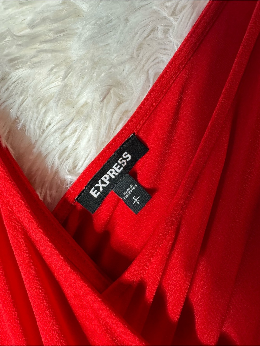 Express Red Wide Leg Faux Wrap Jumpsuit Size S/P - Picture 3 of 4